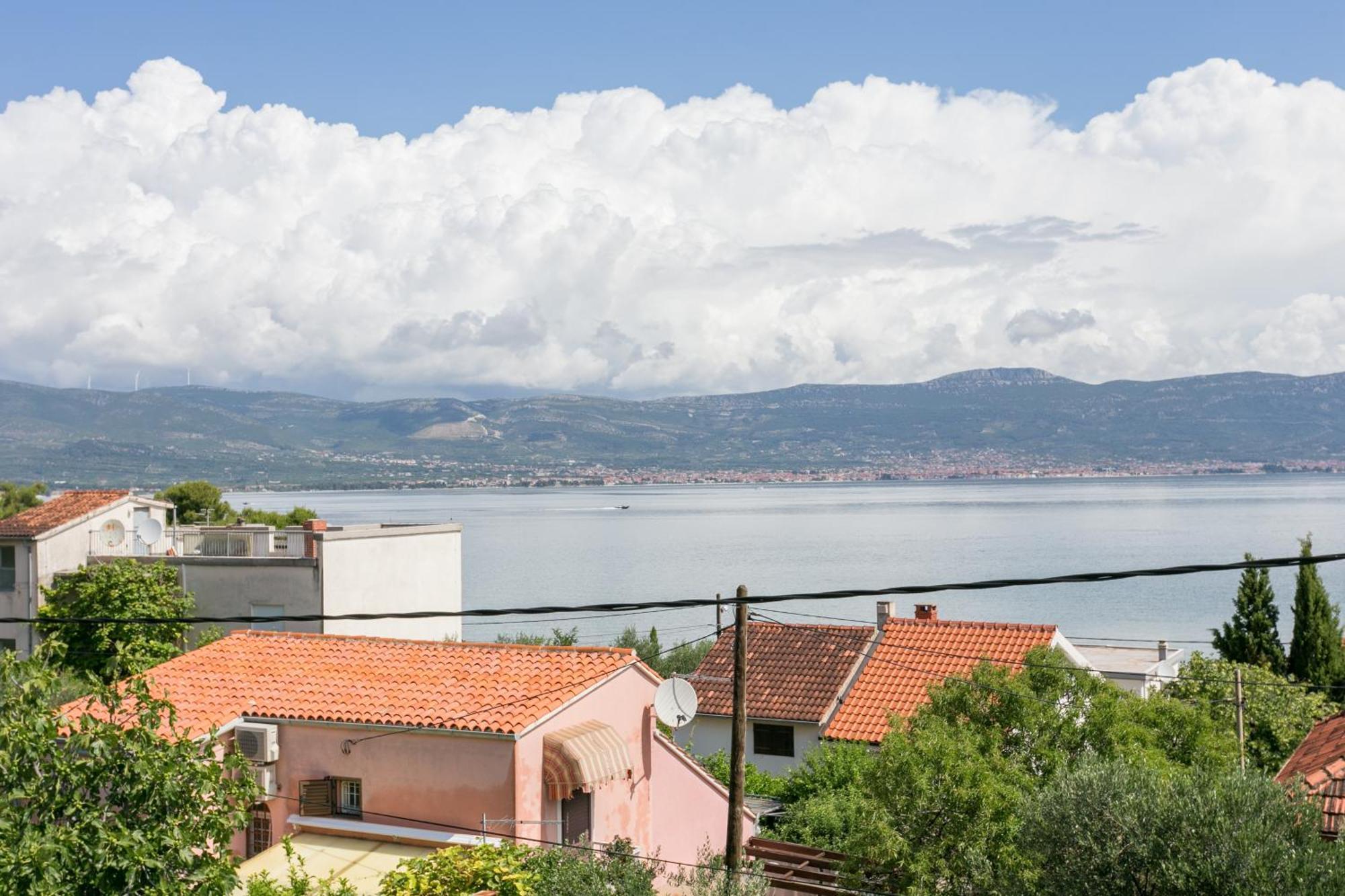 Apartments By The Sea Slatine, Ciovo - 6000 Exteriör bild