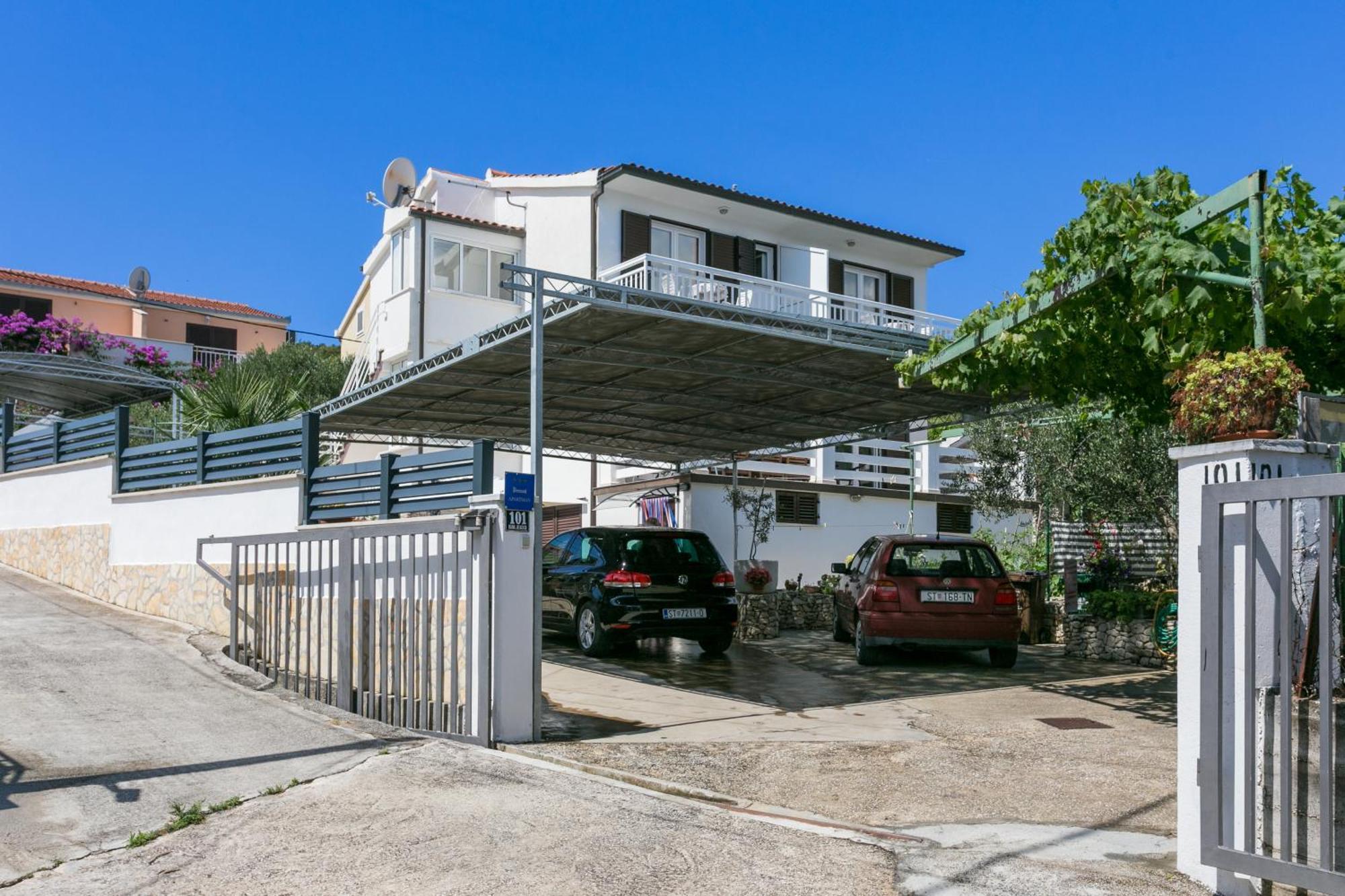Apartments By The Sea Slatine, Ciovo - 6000 Exteriör bild